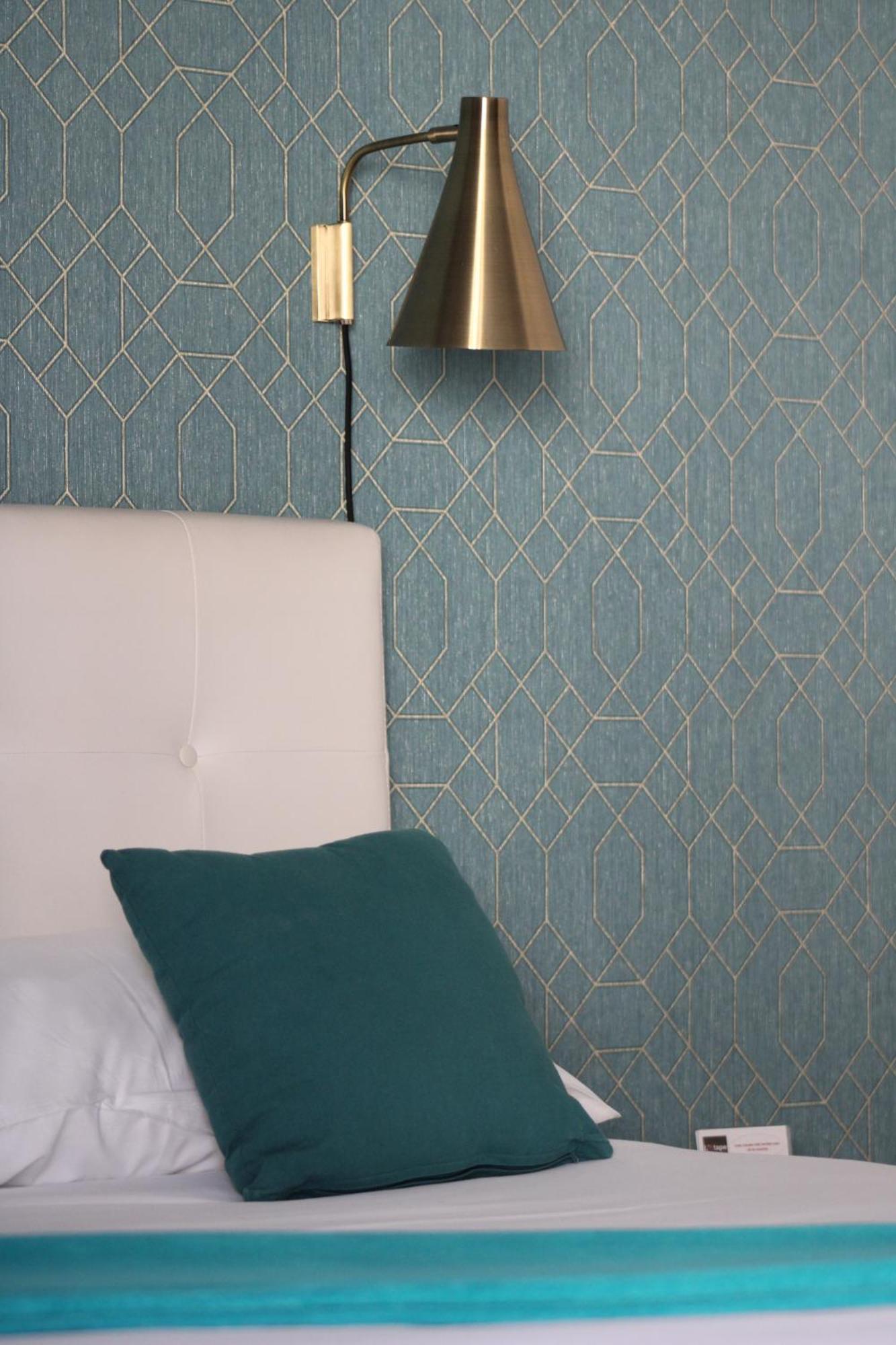 Cit'Hotel L'Etape Сен-Флур Экстерьер фото